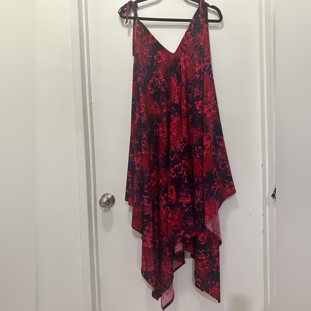 Hawaiian Hibiscus Floral Print Handkerchief Flowing Dress